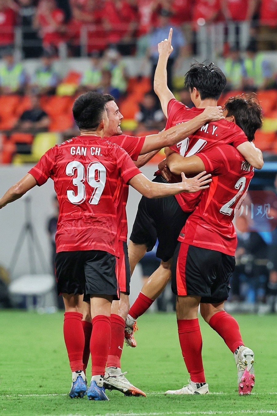 九游体育-成都蓉城迎意大利杯关键赛，今晨手感冰凉，赛场秩序良好，球队文化再被提及的简单介绍